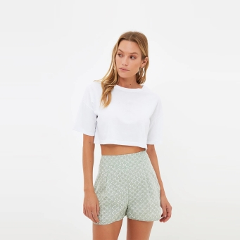 Pantalones cortos y faldas