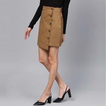 Pantalones cortos y faldas